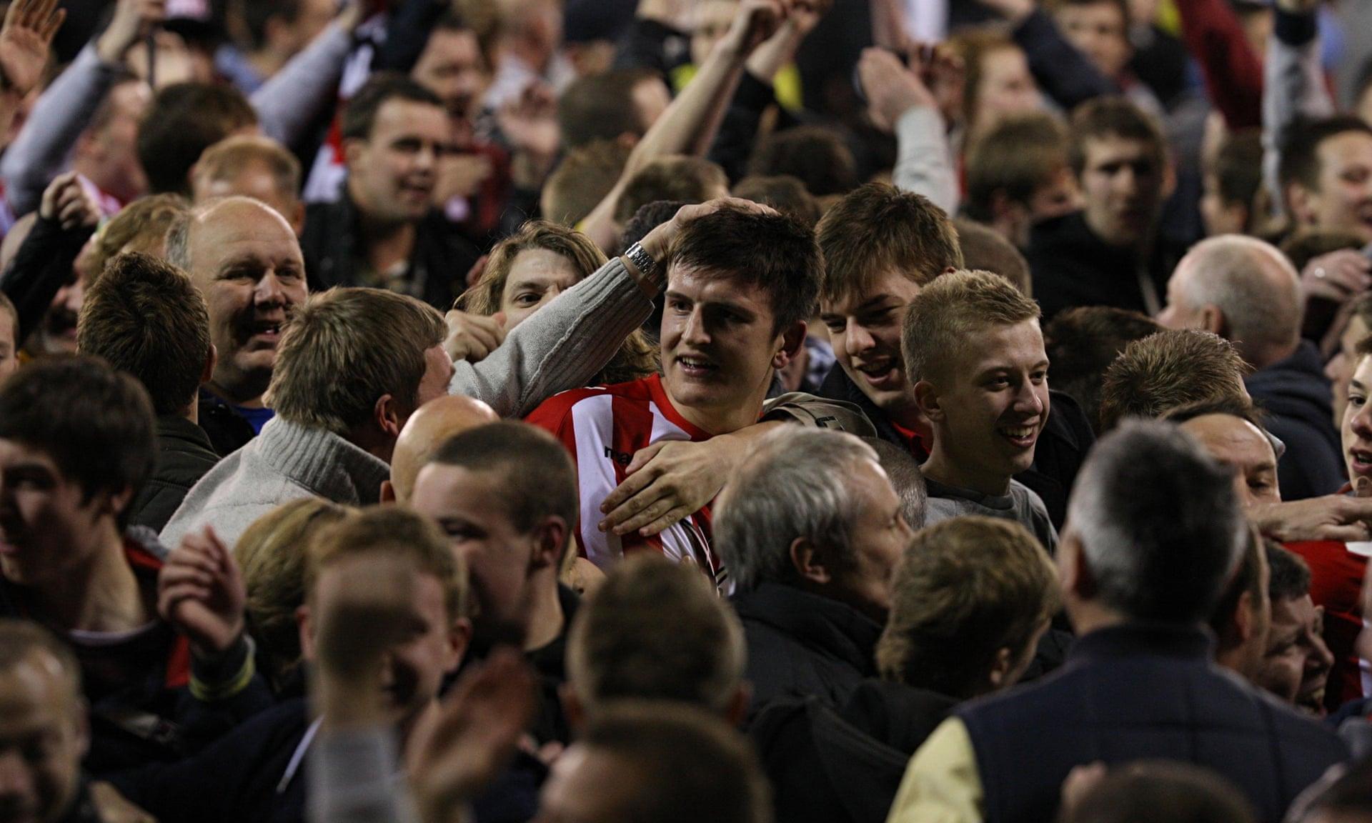 以其丰富多 以其丰富多