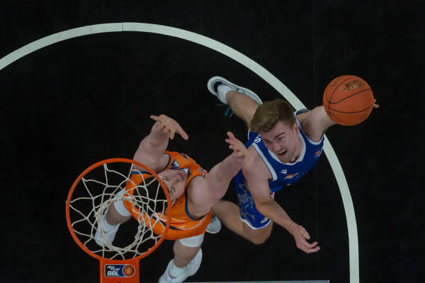 表现也证明 表现也证明